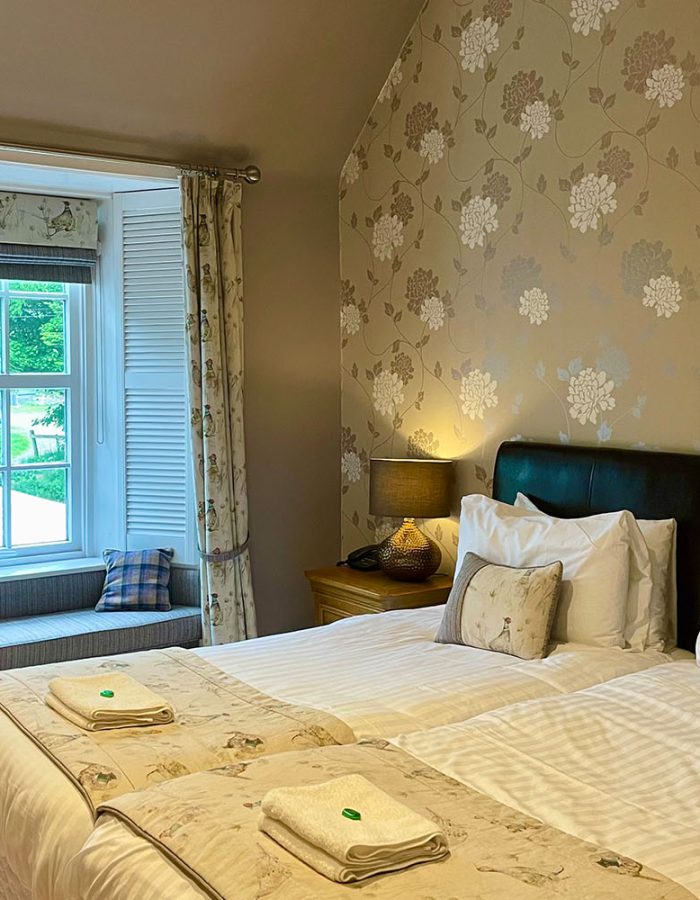 A cosy Superior Twin Room at Glen Clova Hotel