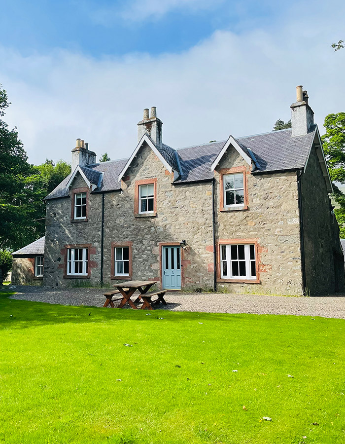 The exterior of The Old Manse at Glen Clova Hotel